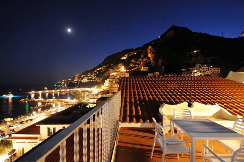 Mamma Rosanna - Apartment In Amalfi With Terrace Exteriör bild