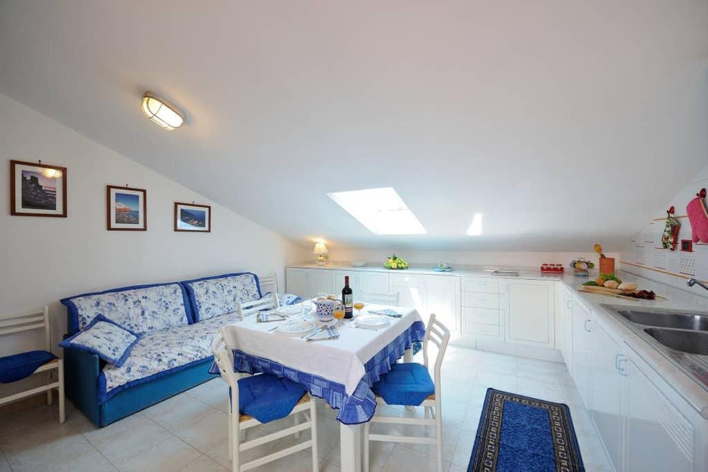 Mamma Rosanna - Apartment In Amalfi With Terrace Exteriör bild